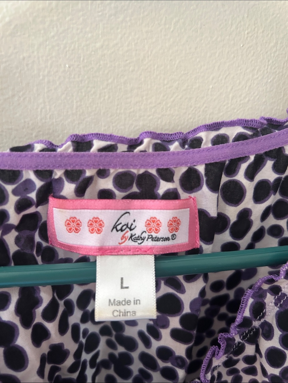 Koi Purple Floral Short Sleeve Blouse scrubbtop - Picture 3 of 4